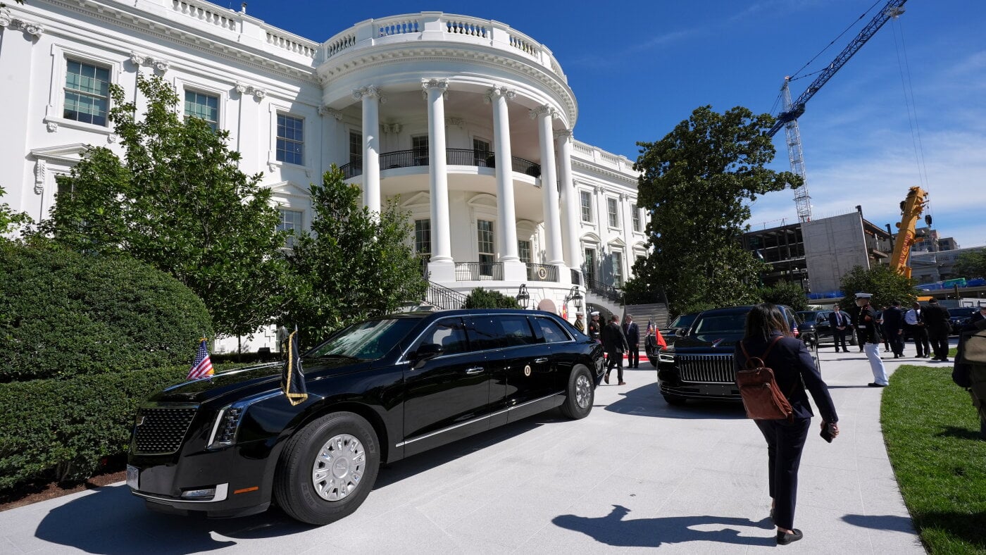 White House Bars CNN From Air Force One for Knoxville Trip