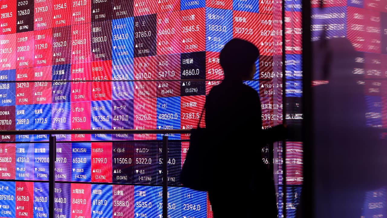 Anthropic IPO Filing Sparks AI Demand Hopes in Asia