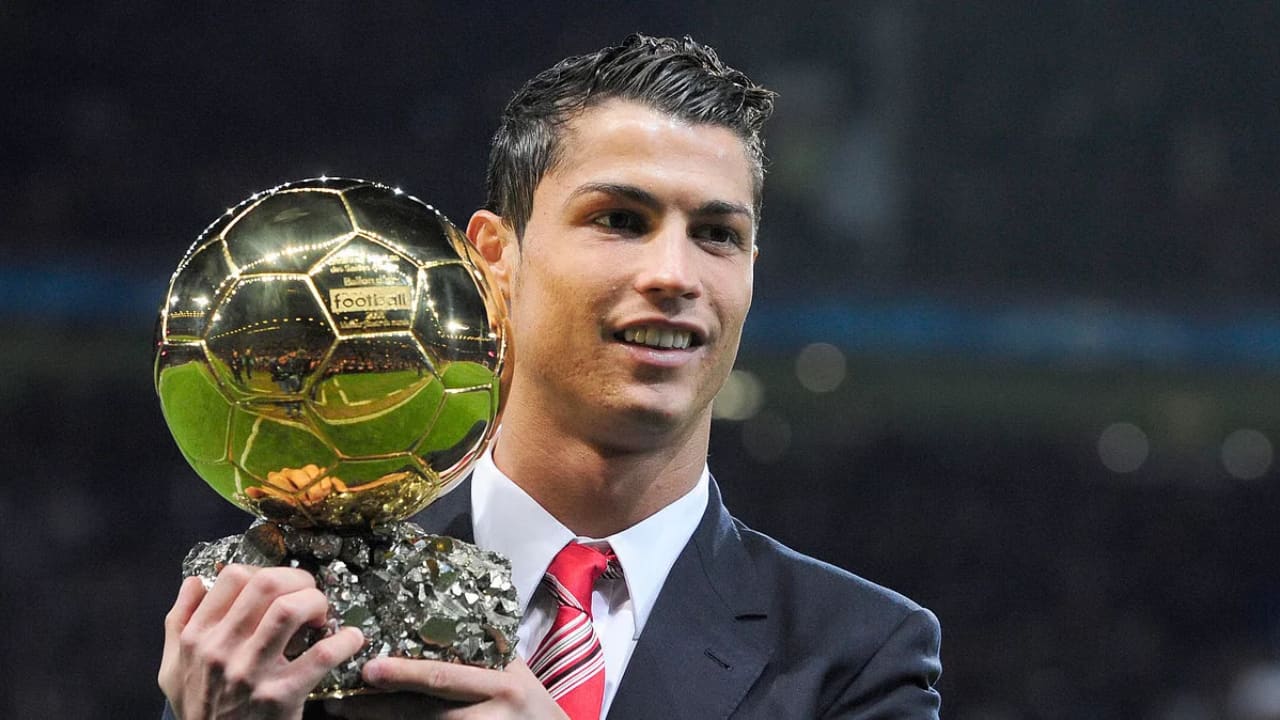 Ronaldo's 2008 season wins the Ballon d'Or of All Time fan poll