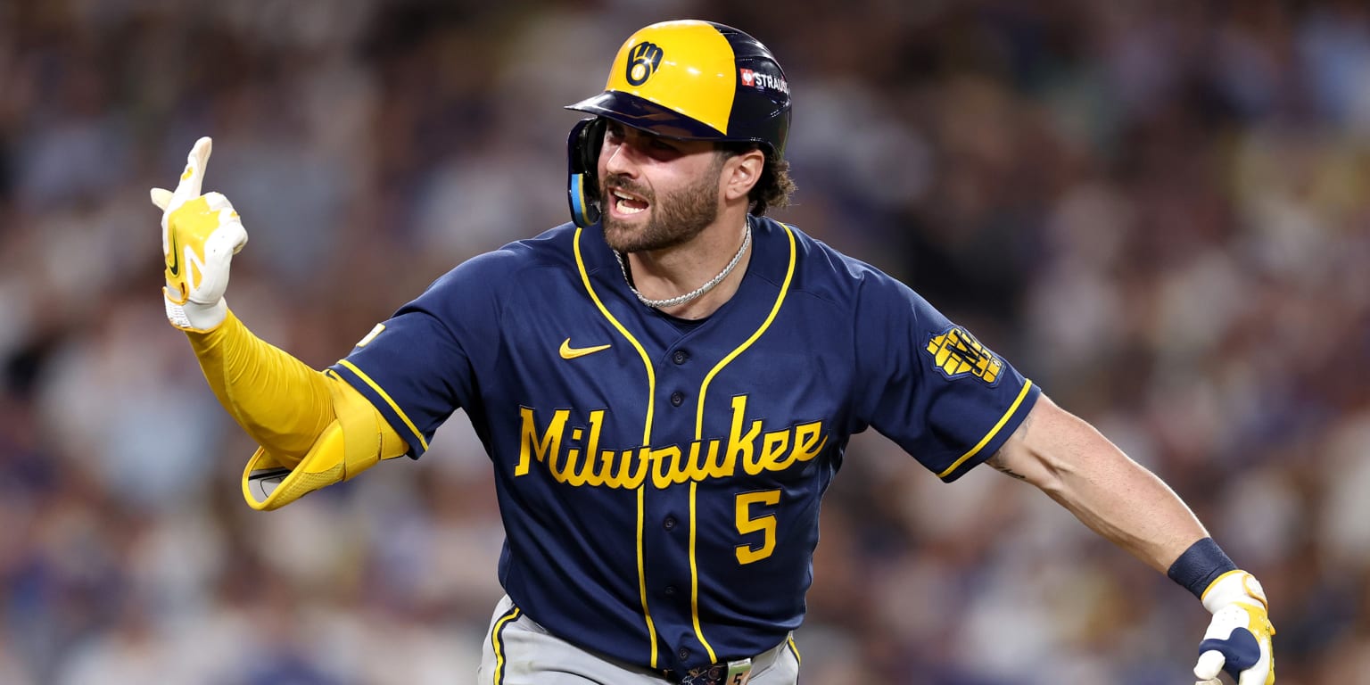 Brewers Beat Dodgers 6-2 to Take 3-0 NLCS Lead